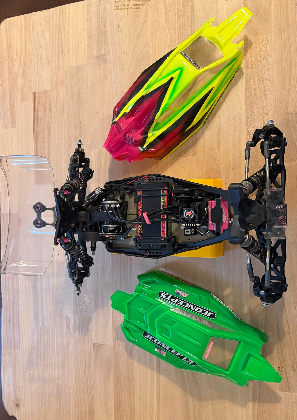 TLR 22 5.0 Race Buggy-Hobbywing Xerun Electronics- Sanwa MTS Radio-Race Ready!!